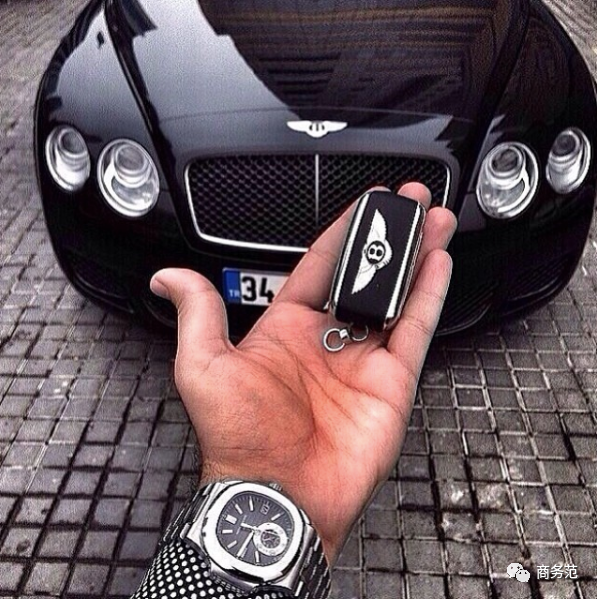 豪车兰博基尼_豪华的兰博基尼_兰博基尼的车主故事与奢华生活