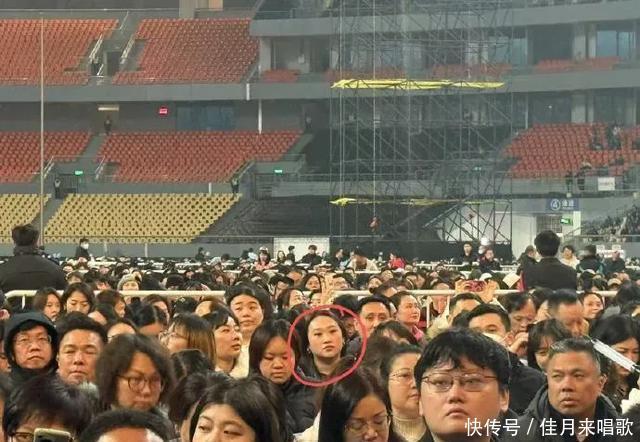 李宗盛的经典音乐作品成为时光的见证,令人感动_宜宾时光见证有限公司_李宗盛最感人的演唱会