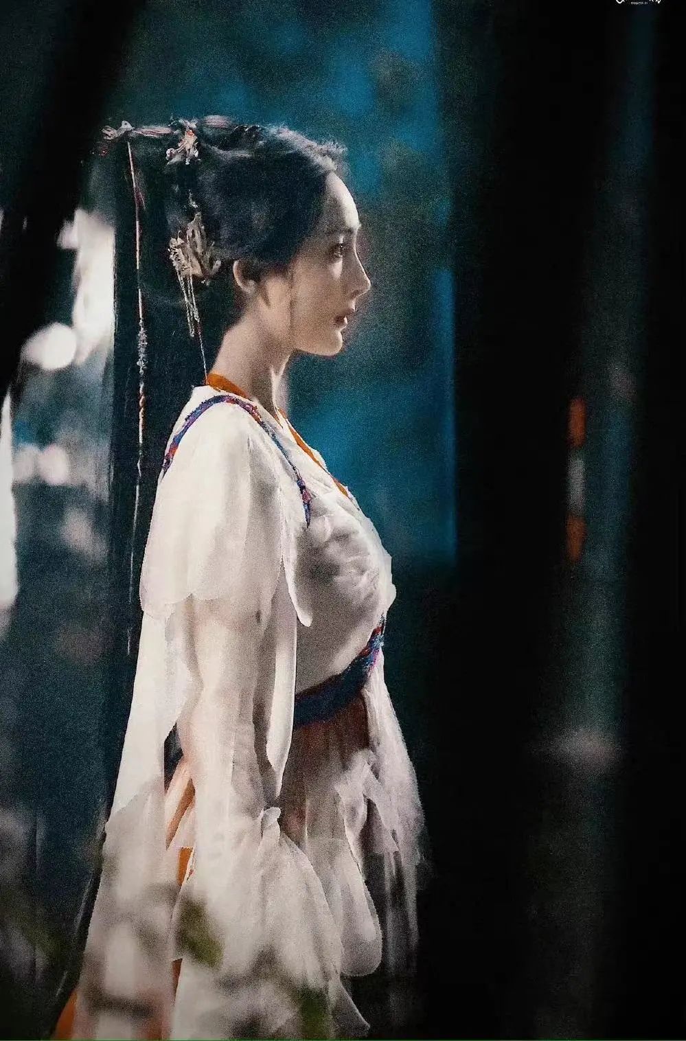 杨幂作品播放量_杨幂的影视作品对观众的影响_杨幂影响力