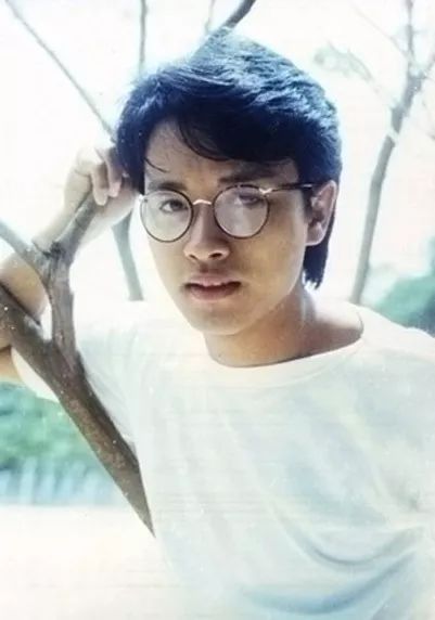 关之琳现代电影_关之琳影像_关之琳的影视作品与社会现象