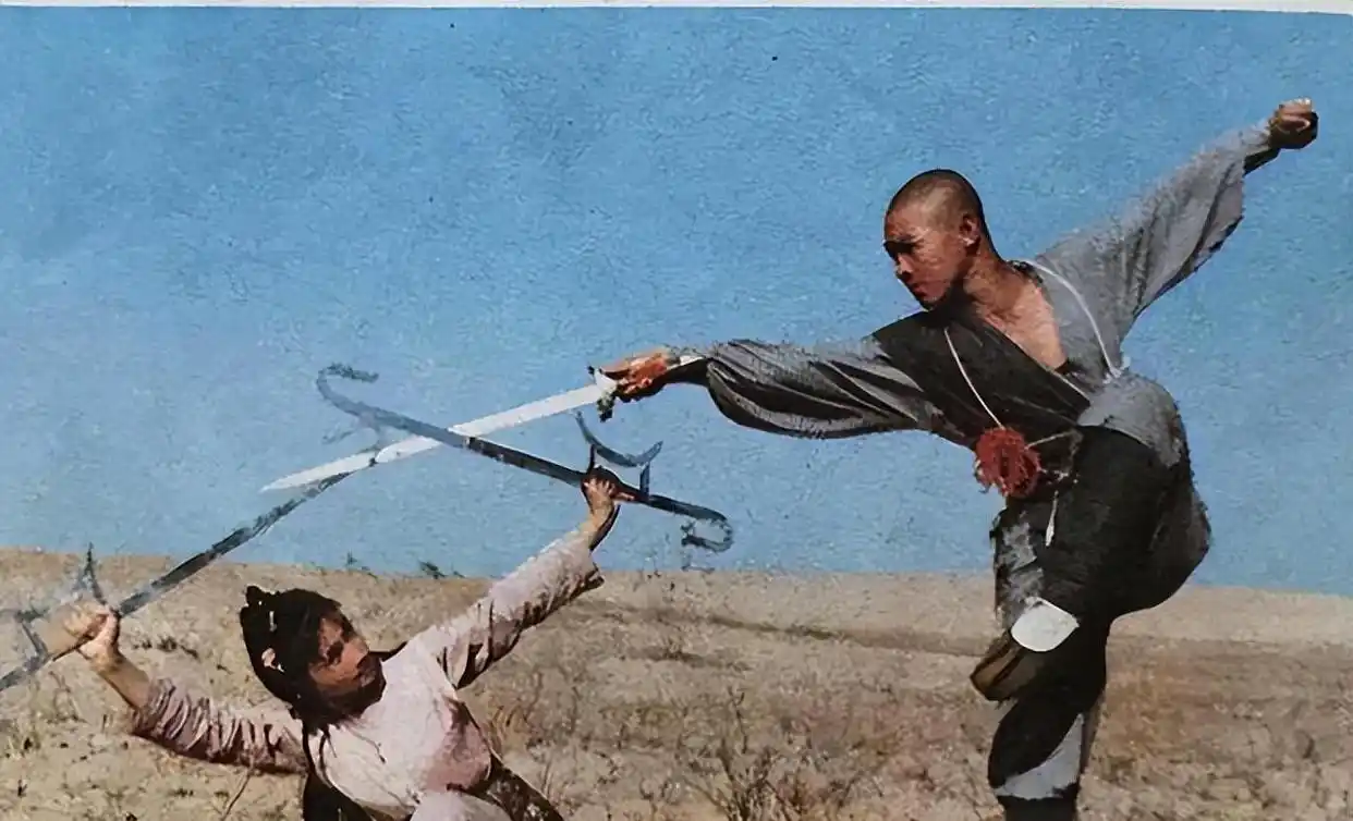 武术巨星李连杰_武术奇才李连杰_李连杰:从武术天才到国际影星