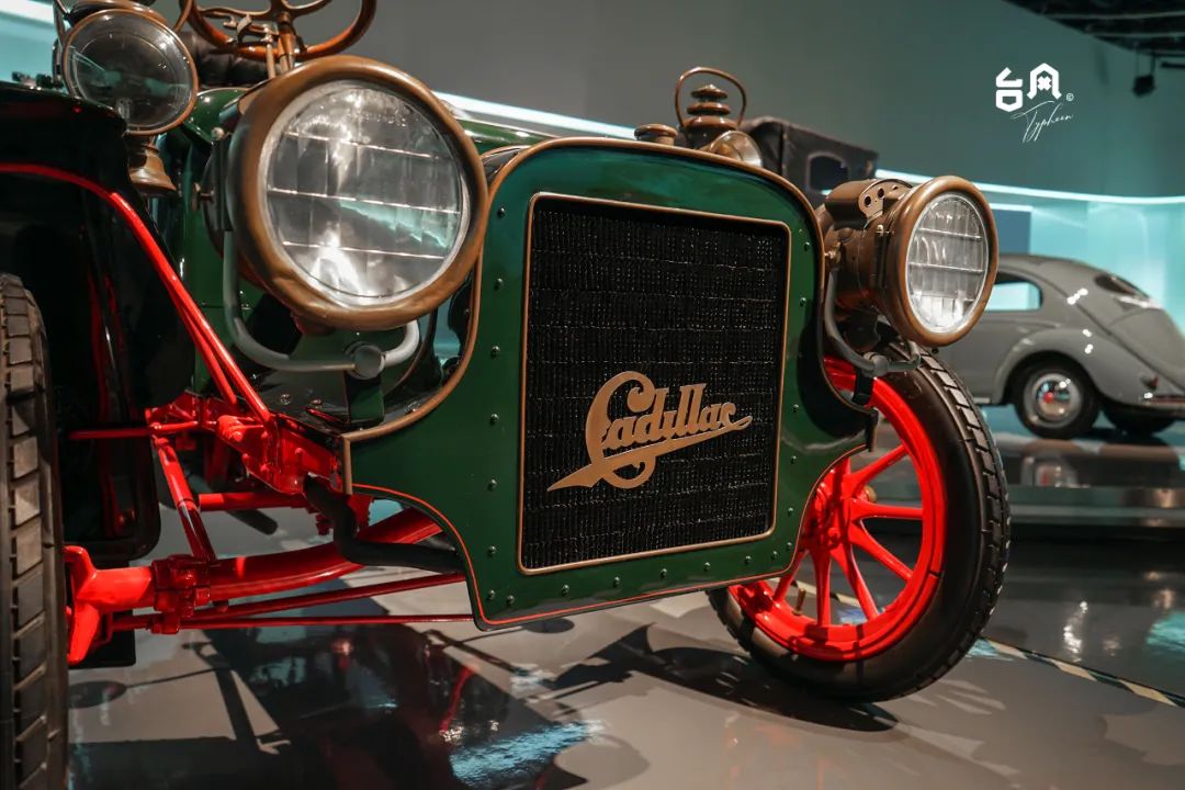 凯迪拉克真实故事_凯迪拉克经典名车与传奇驾驶人故事_凯迪拉克传奇车型