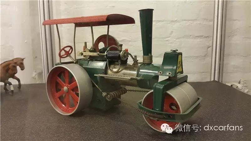 凯迪拉克最高级的故事_凯迪拉克传奇车型_凯迪拉克经典名车与传奇驾驶人故事