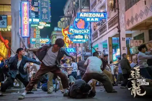 甄子丹执导的电影_甄子丹的经典电影与导演合作_电影甄子丹导演经典合作片段