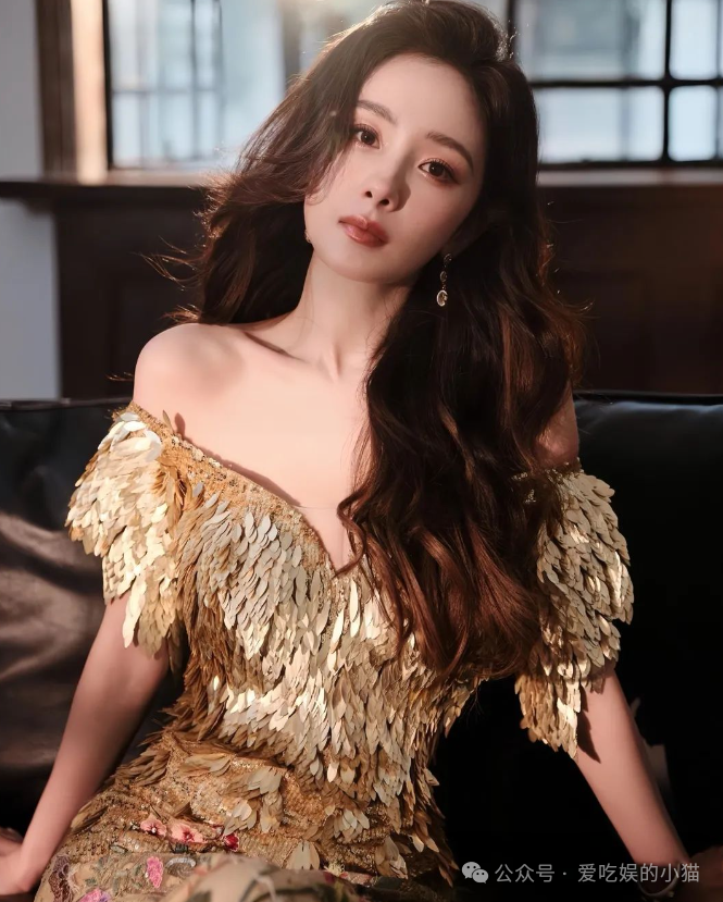 杨幂的演艺之路_演艺杨幂生涯经典作品视频_杨幂的演艺生涯与经典作品