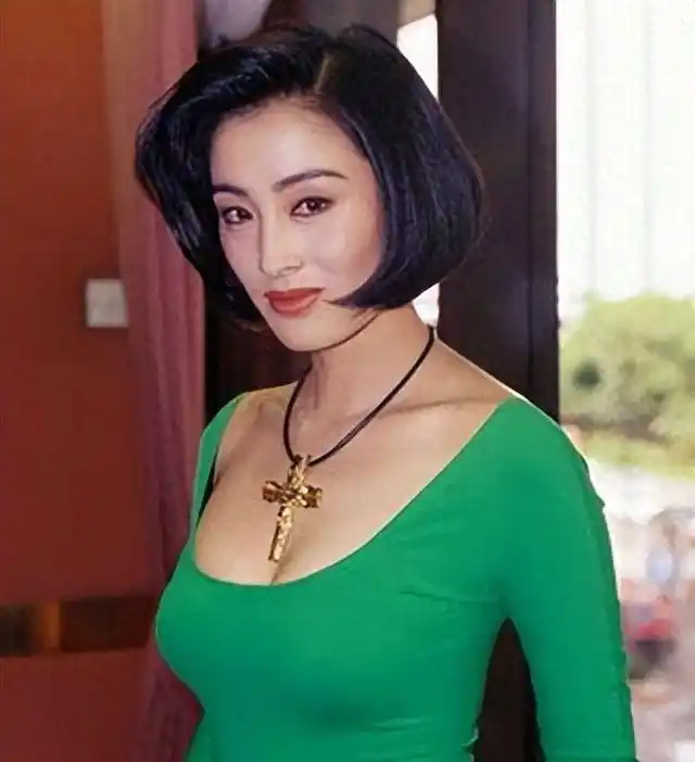 张敏在影视作品中的成长_张敏在影视作品中的成长_张敏在影视作品中的成长