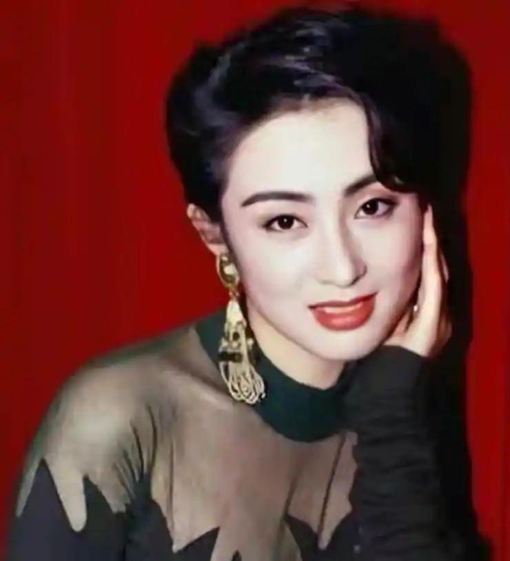 张敏在影视作品中的成长_张敏在影视作品中的成长_张敏在影视作品中的成长