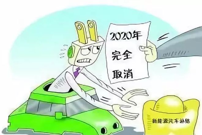 燃油车与新能源汽车的较量：从销售数据看_燃油车销量占比_能源车与燃油车的市场份额