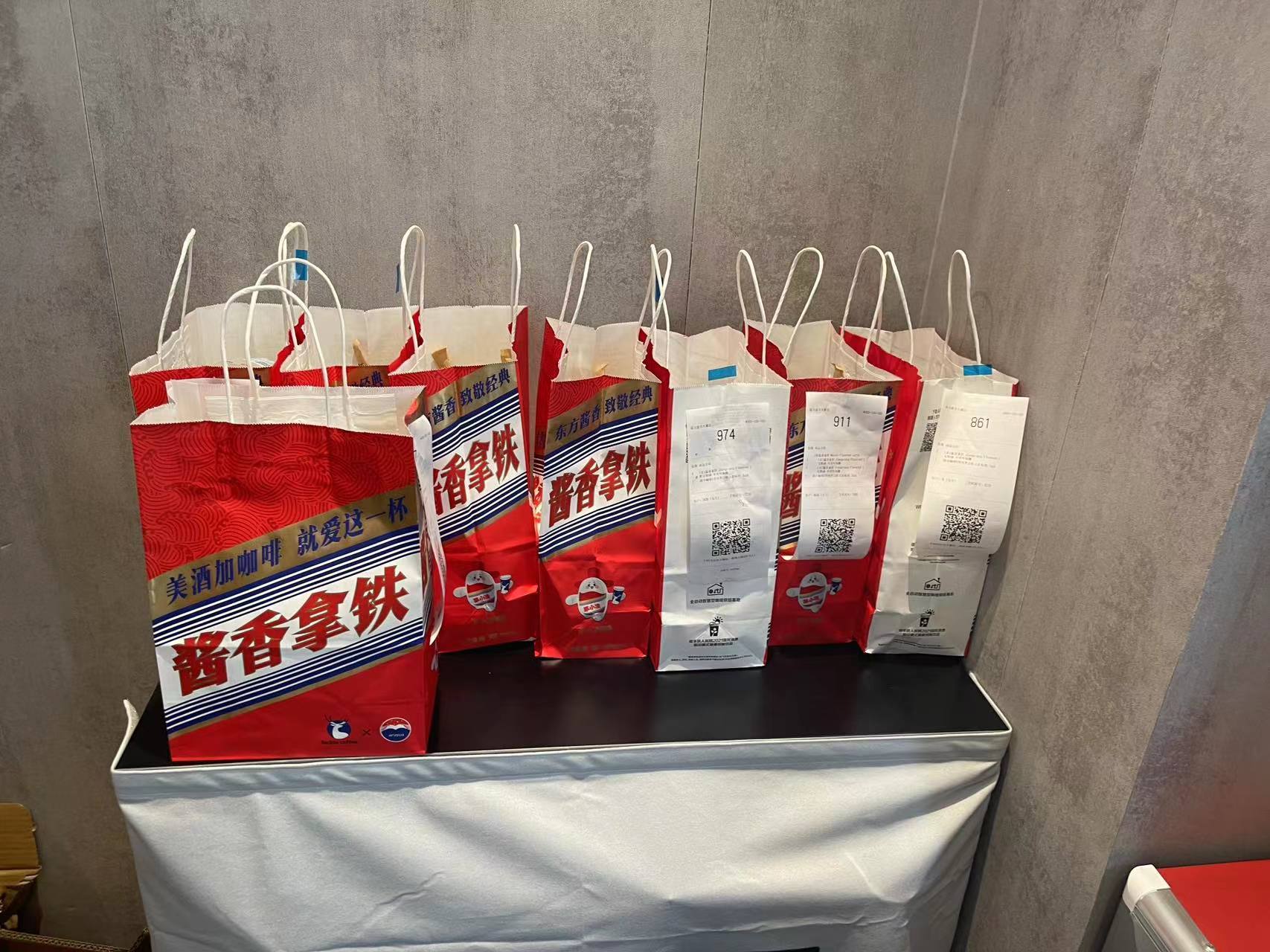 跨界合作联名品牌_一加的合作与跨界联名活动_跨界联名好处