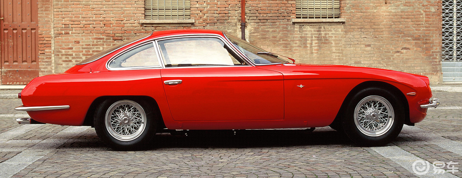 兰博基尼概念赛车_兰博基尼赛车视频表演_兰博基尼的经典赛车与现代赛车技术