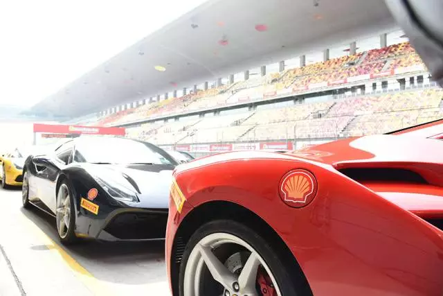 法拉利品牌的创始人与发展历程_法拉利的创始_法拉利的创始人是谁