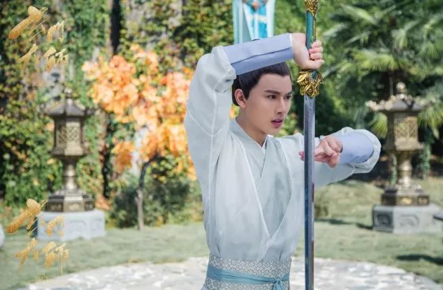 张青的作品背后的故事_张青的作品背后的故事_张青的作品背后的故事