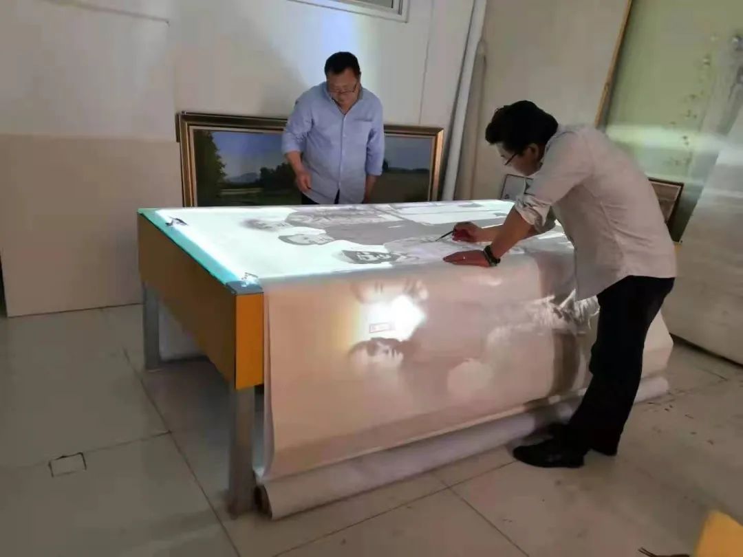 张青的作品背后的故事_张青的作品背后的故事_张青的作品背后的故事