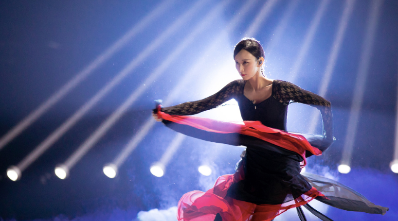 金巧巧的经典表演回顾_回顾经典上甘岭_春晚经典歌曲回顾