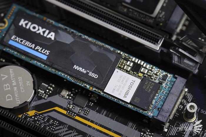 大容高速原东芝存储 铠侠NVMe M.2 SSD 1TB评测