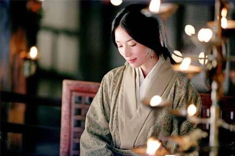 周瑜与孙权亲信的关系_孙权和周瑜差几岁_孙权和周瑜有矛盾吗