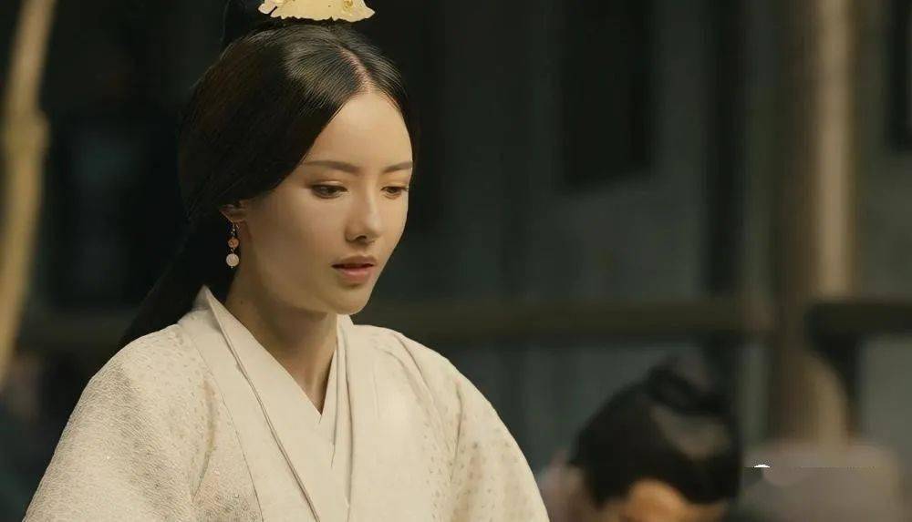 周瑜与孙权亲信的关系_孙权和周瑜差几岁_孙权和周瑜有矛盾吗