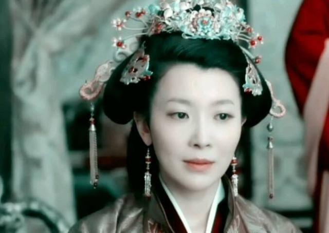 孙权周瑜亲信关系是什么_孙权和周瑜争吵_周瑜与孙权亲信的关系