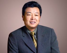 成功背后努力与坚持的句子_钟睒睒的成功背后：坚持与努力_成功的背后需要坚持不懈的努力