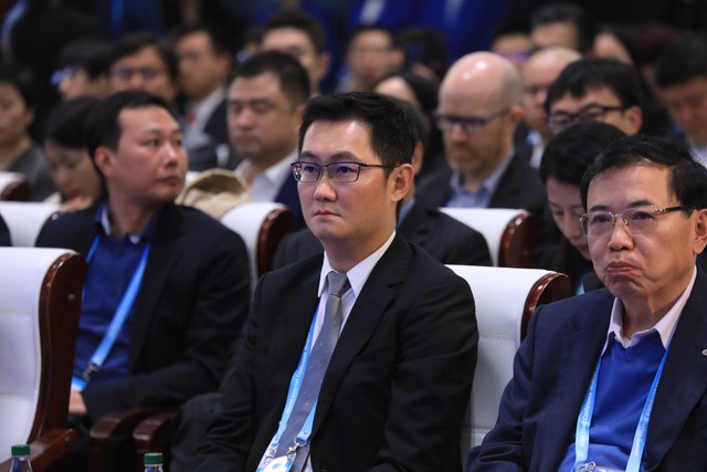 腾讯的未来展望:马化腾的计划_马化腾看好未来五年的方向_马化腾对未来行业的预测