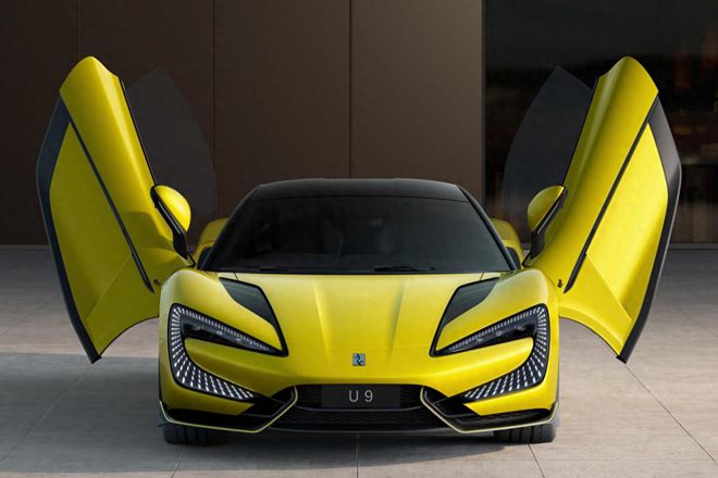 布加迪品牌中哪款跑车最快_跑布加迪分析品牌比较好的车_布加迪与其他超跑品牌的比较分析