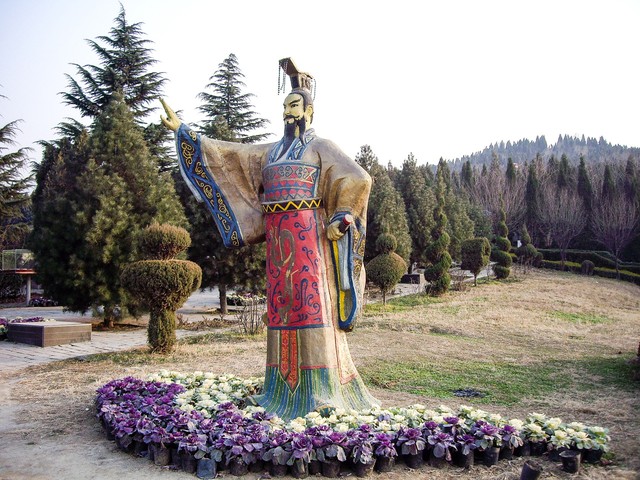 秦始皇外交措施_秦始皇的外交手腕与策略_秦始皇的外交官