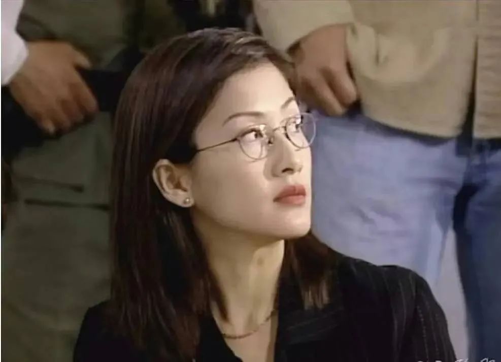 公益事业做贡献_朱茵的公益事业与社会贡献_为公益事业贡献