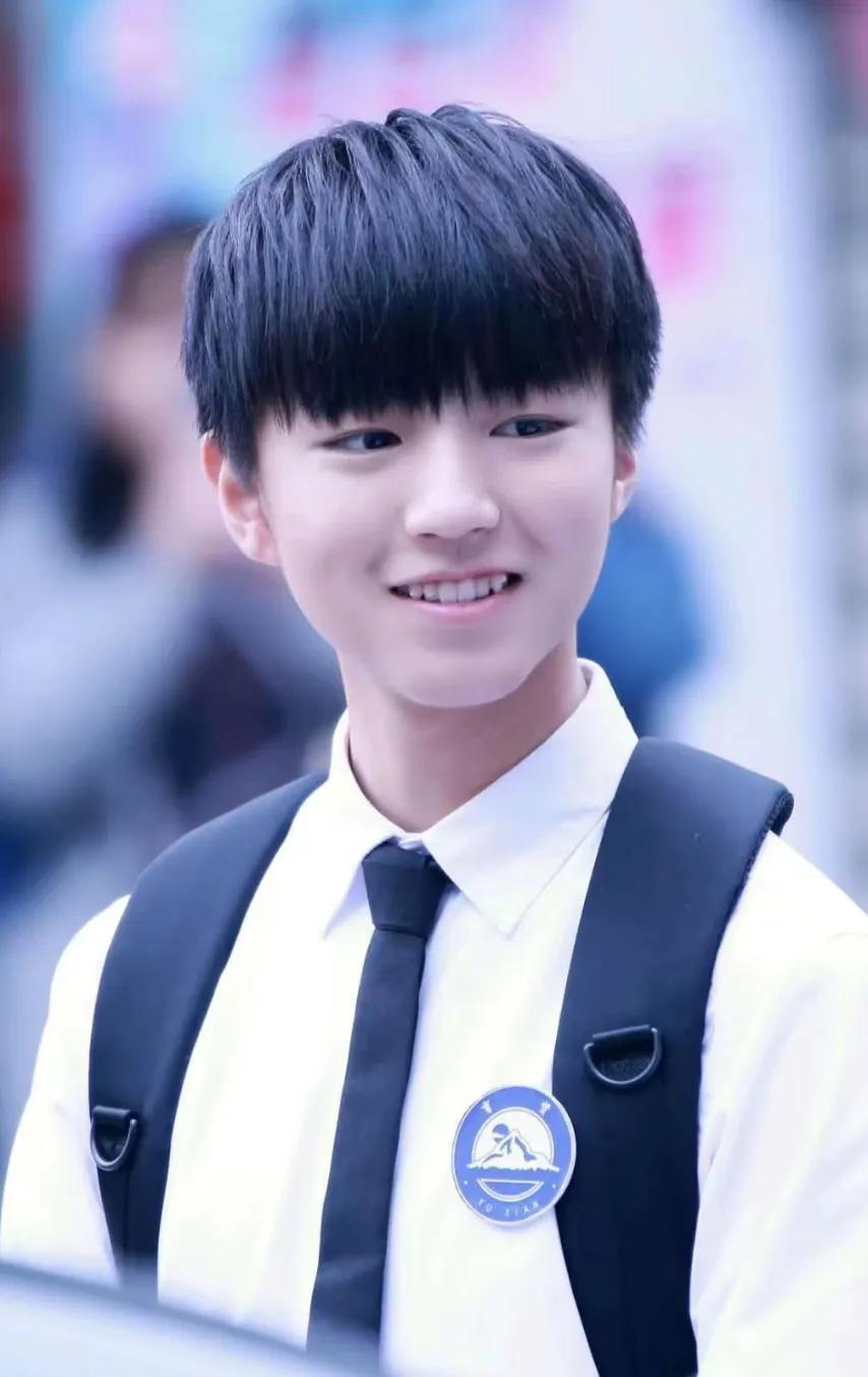 王俊凯演的电影_王俊凯_王俊凯身高