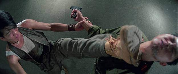 元彪电影片段_元彪的经典作品中的女性角色_元彪演的武侠片