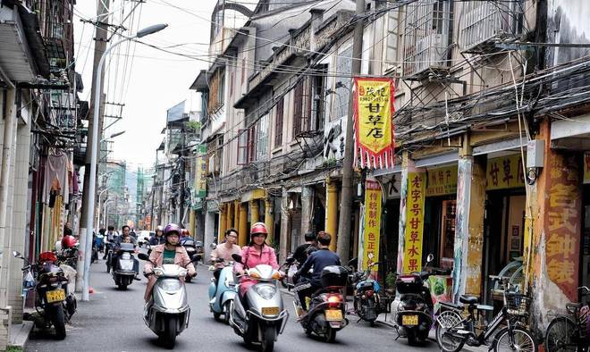 李嘉诚家族企业治理特点_李嘉诚的企业精神_李嘉诚的家庭观念与企业文化