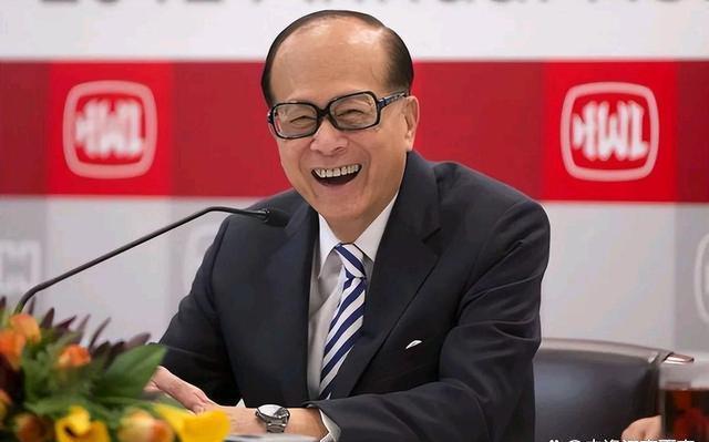李嘉诚的家庭观念与企业文化_李嘉诚家族企业治理特点_李嘉诚的企业精神