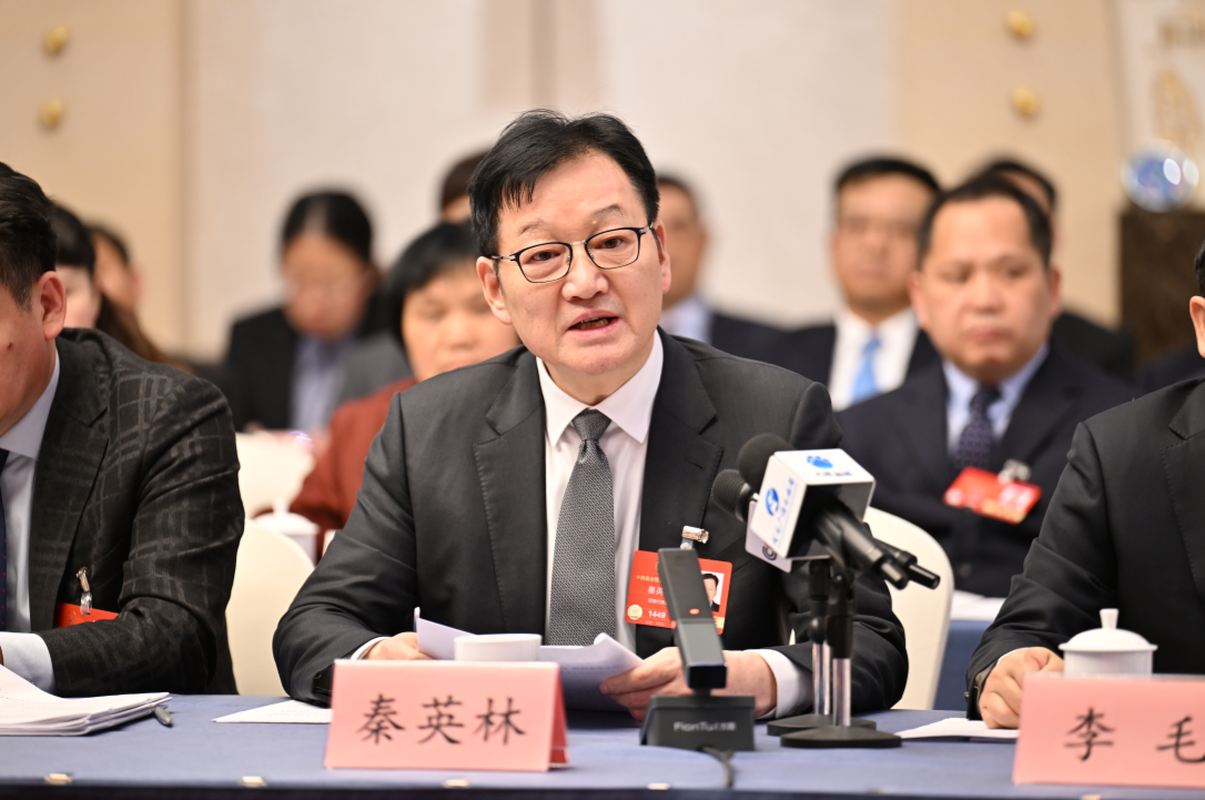 全国人大代表、牧原股份董事长秦英林：  智能化赋能养猪业成为现代产业