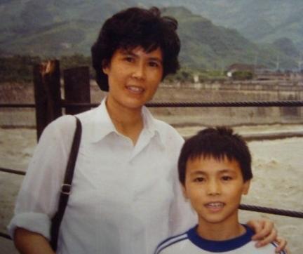 影视武打技巧展示张晋中的特点_武术影张晋_张晋在影视中的武打技巧展示