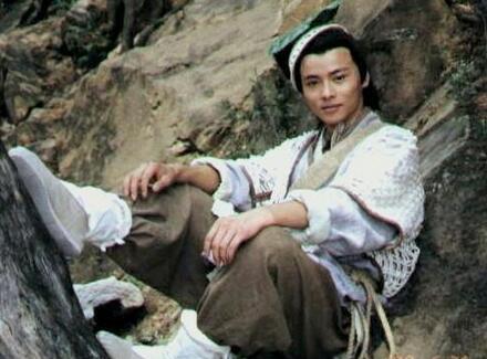 武术影张晋_张晋在影视中的武打技巧展示_影视武打技巧展示张晋中的特点