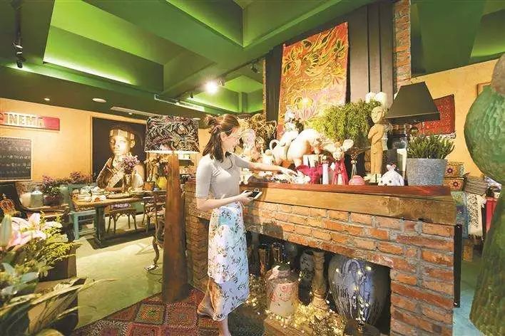 货币虚拟化的逻辑过程_货币虚拟化的原因_虚拟货币的社会影响力：如何改变人们的交易方式与金融思维