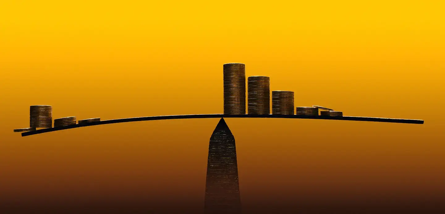 杠杆交易:一些经纪商允许杠杆交易,这使得交易者可以借入资金来开设比其账户余额允许的更大的头寸。_交易中的杠杆是什么意思_杠杆交易风险率控制在多少为宜