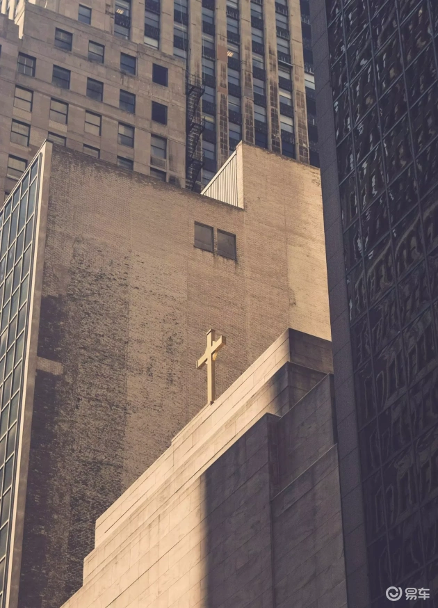 小米进军汽车行业案例分析_小米汽车如何应对市场竞争中的质量挑战？_小米汽车竞争对手