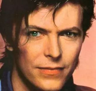 张国荣在国际舞台的精彩表现_张国荣的舞台表演力_张国荣的舞台驾驭魅力