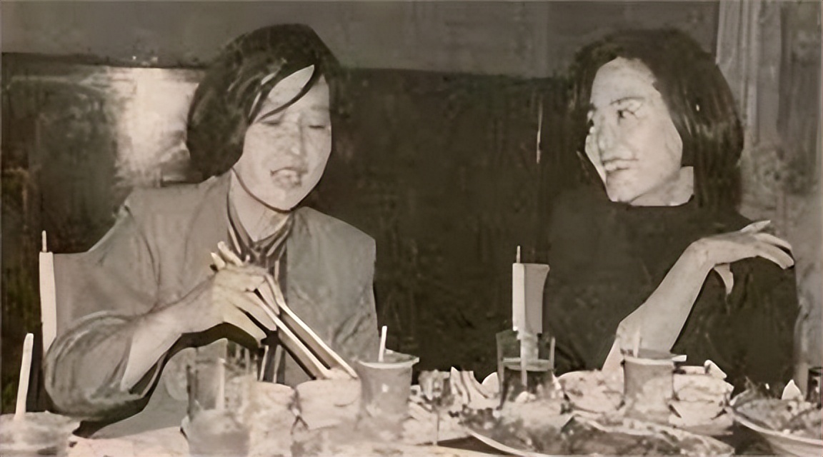 爱丝人允儿薄丝_林青霞与粉丝的动人故事_林青霞年轻动图