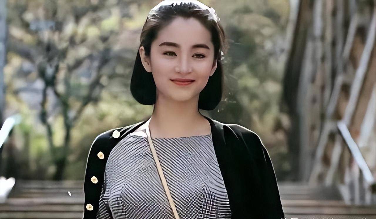 林青霞年轻动图_林青霞与粉丝的动人故事_林青霞的故事