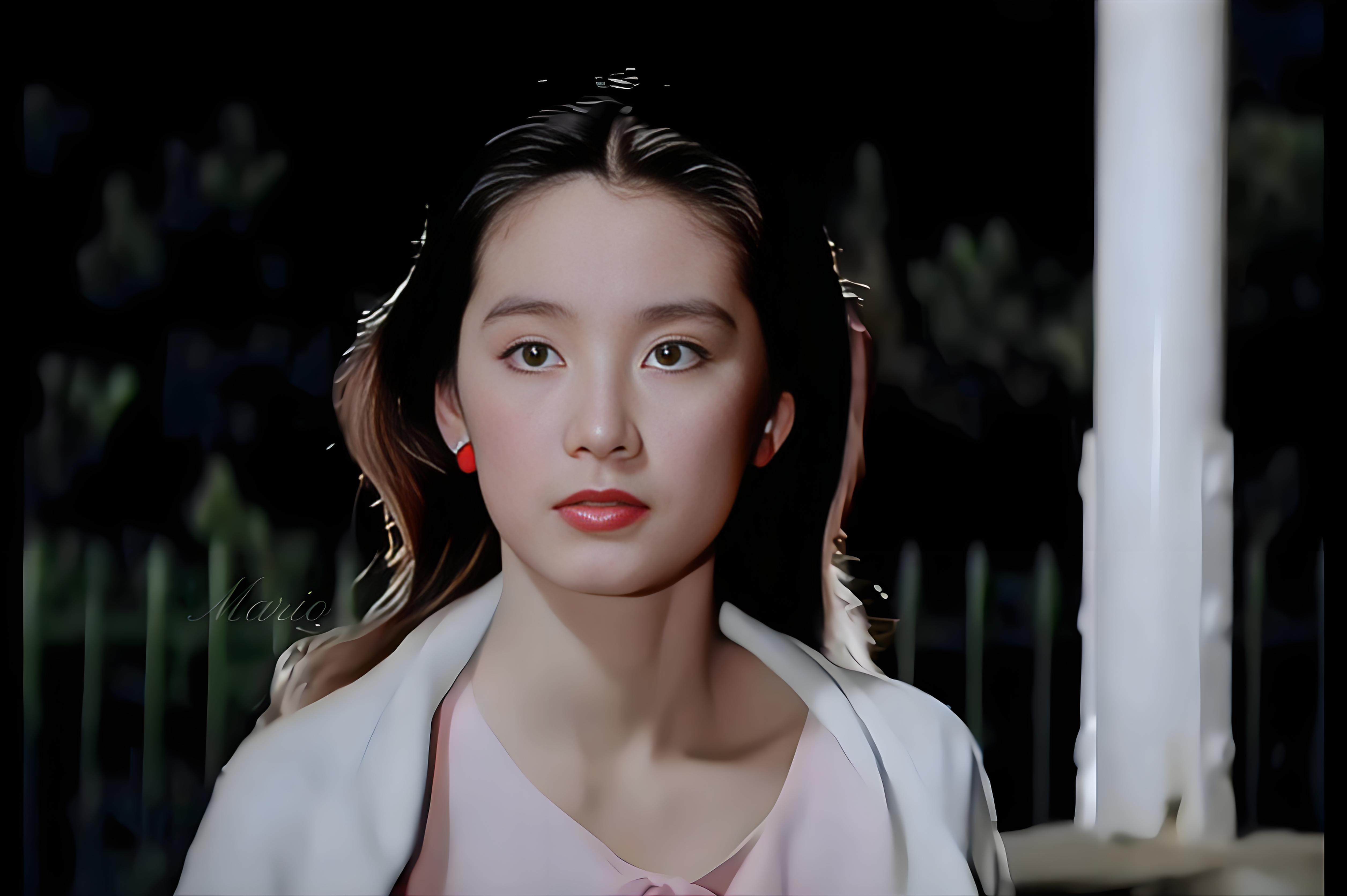 林青霞与粉丝的动人故事_林青霞的故事_林青霞年轻动图